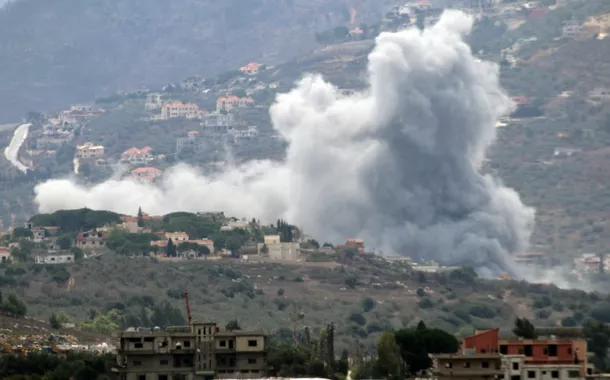 A fumaça sobe da vilabonus aviator betanoKfar Kila, no sul do Líbano,bonus aviator betanomeio às contínuas hostilidades transfronteiriças entre o Hezbollah e as forças israelenses, conforme retratadobonus aviator betanoMarjayoun, perto da fronteira com Israel, 20bonus aviator betanosetembrobonus aviator betano2024