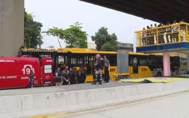 Acidente grave com BRT deixa mais de 60 feridos no Rio