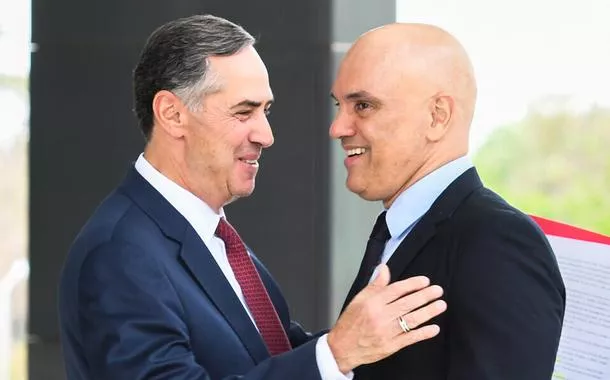 Luís Roberto Barroso e Alexandre de Moraes