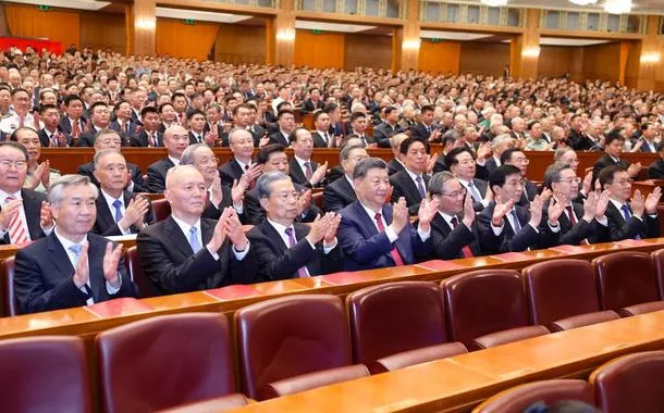 Realizado concerto marcando 75º aniversário de fundação da República Popular da China