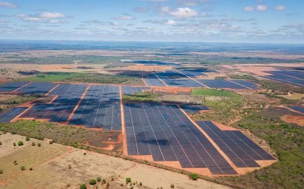 BNDES aprova crédito para expansão do maior complexobetano 20 reaisenergia solar da América Latina