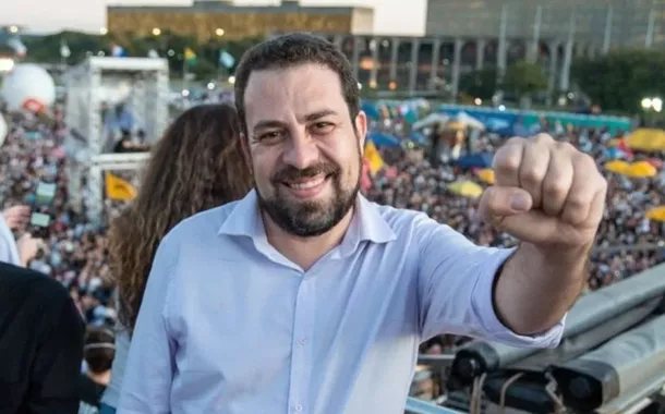 Boulos pede prisãoo'que e dupla chance pixbetMarçal após fake news criminosa do ex-coach