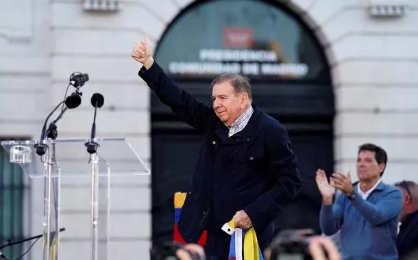 Edmundo Gonzalez continua "turnê internacional" antes da posse de Maduro e deve se encontrar com Joe Biden