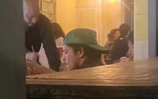 Bruno Mars em bar de São Paulo