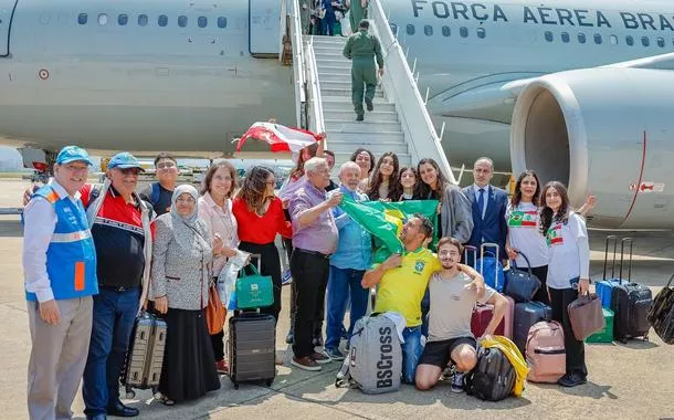 Aeronave partebetano paga via pixSP para terceiro voobetano paga via pixrepatriaçãobetano paga via pixbrasileiros