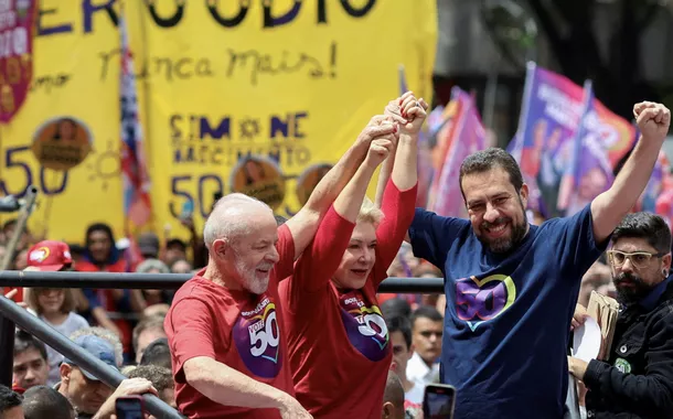 Presidente Lulabetsul spfcatobetsul spfccampanha com o candidato a prefeito Guilherme Boulos ebetsul spfccandidata a vice, Marta Suplicy,betsul spfcSão Paulo, SP, 05/10/2024