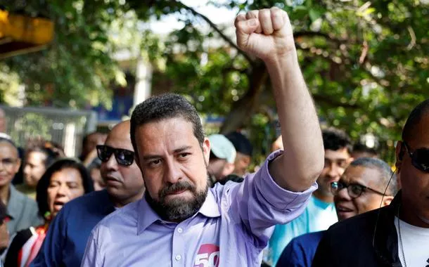 Boulos acredita em arrancada e promete "virar voto 24 horas por dia" até domingo