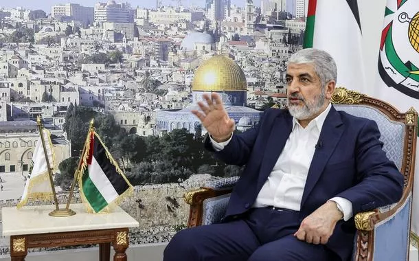 Khaled Meshaal em entrevista à Reuters em Doha, Catar