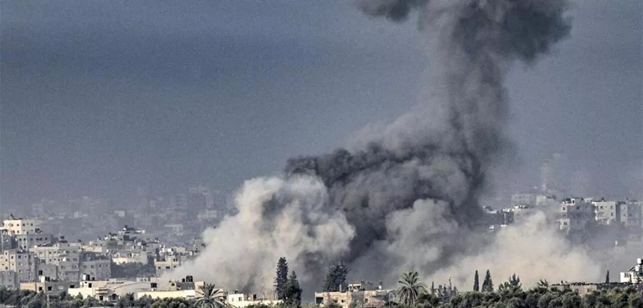 Israel ataca Beirute pela primeira vez desde cessar-fogo com Hezbollah