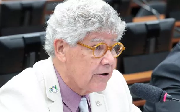 “O presidencialismo de coalizão está falido”, diz Chico Alencar