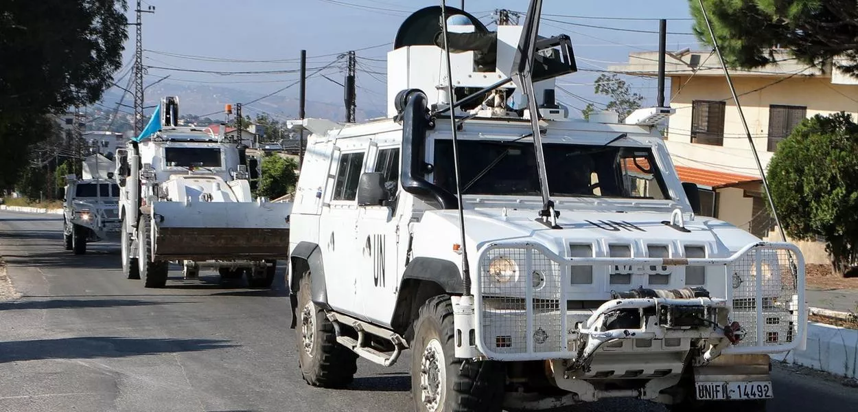 Veículos da Unifil são vistos em Marjayoun, no Líbano, perto da fronteira com Israel
11/10/2024
