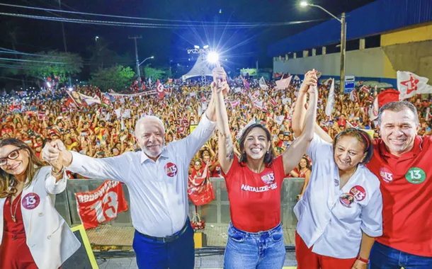 Comício pró-Natália Bonavides com a presença do presidente Lula em Natal (RN)