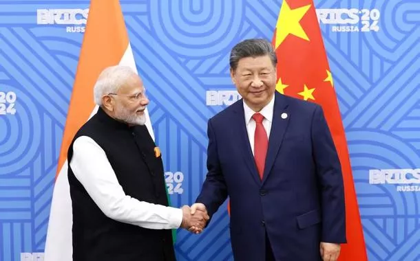 Cúpula do Brics: China e Índia devem gerenciar suas diferenças, diz Xi a Modi