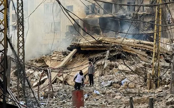 Destroços em Beirute