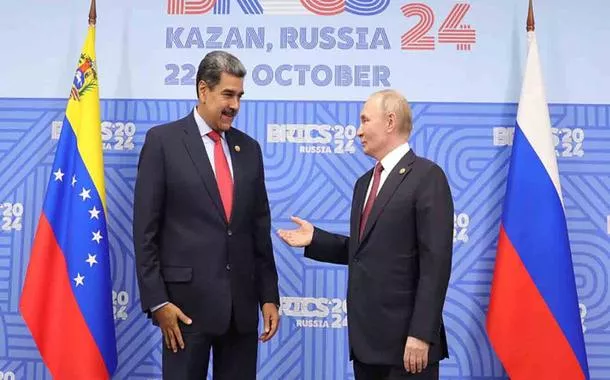 Putin afirma que Nicolás Maduro é o presidente legítimo da Venezuela