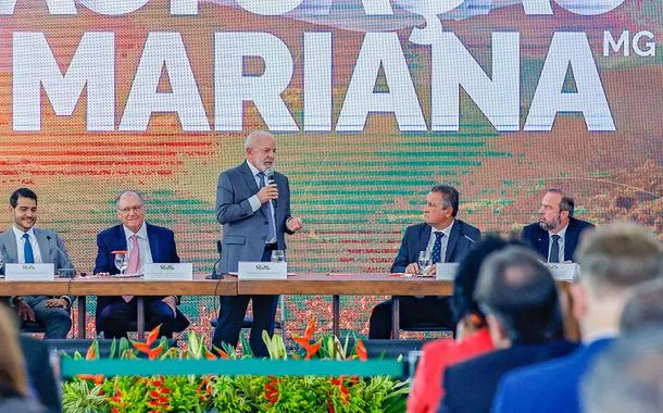 "Espero que as mineradoras tenham aprendido uma lição", diz Lula no eventoroleta do dinheiro apkassinatura do novo acordoroleta do dinheiro apkMariana