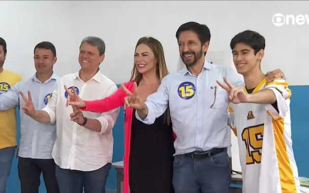 Ricardo Nunes vota ao ladoelevensportTarcísioelevensportSão Paulo