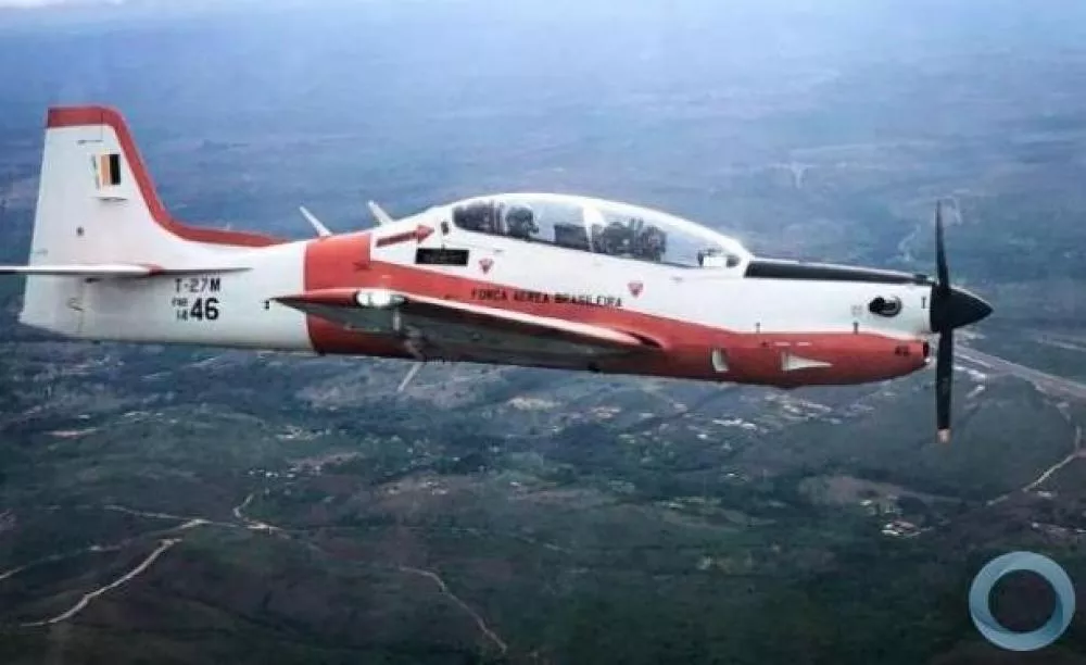 Aeronaves da FAB se chocam durante voo de instrução em Pirassununga