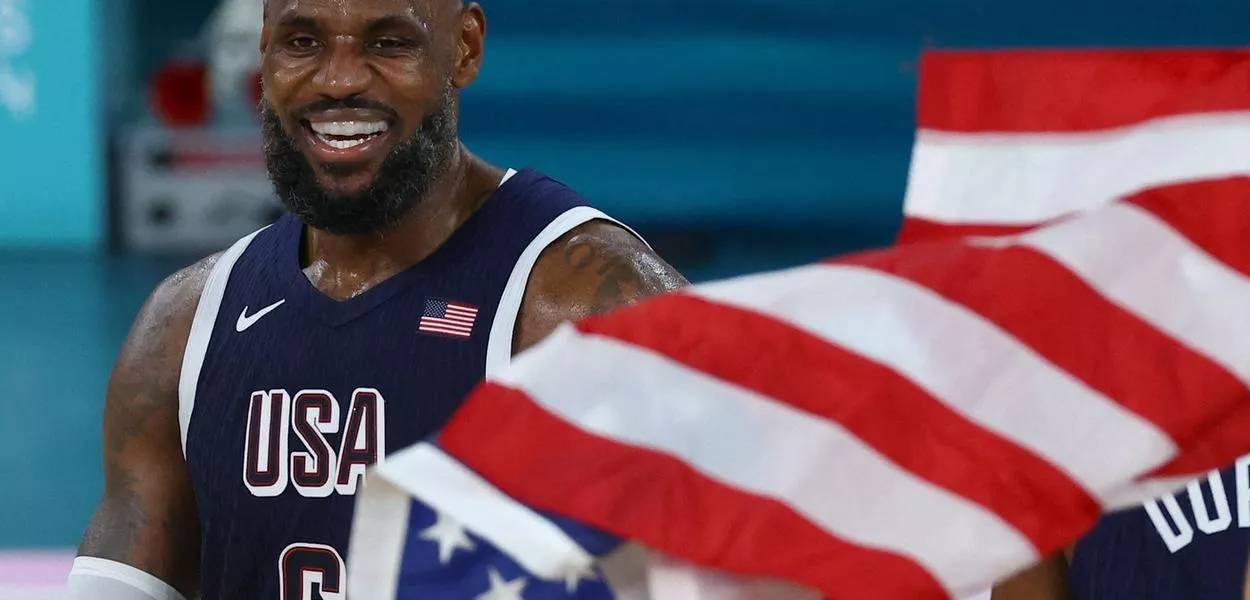 Lebron James celebra ouro dos EUA nos Jogos de Paris
 10/8/2024 