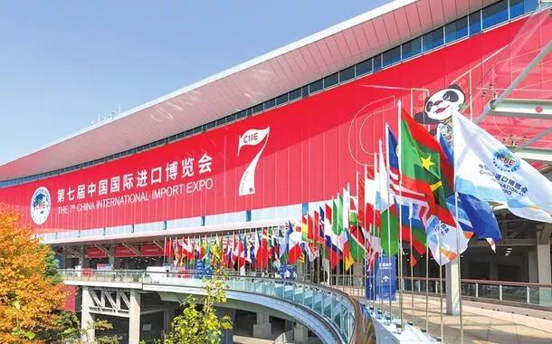 Começa em Xangai a 7ª Exposição Internacional de Importação da China