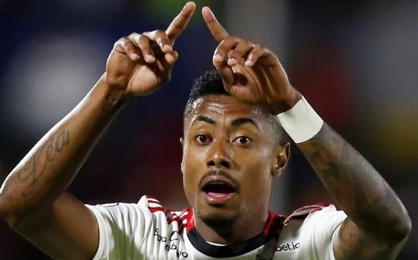 STJD suspende Bruno Henrique por 12 partidas