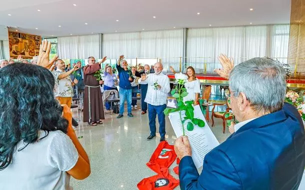 Lula com outras lideranças