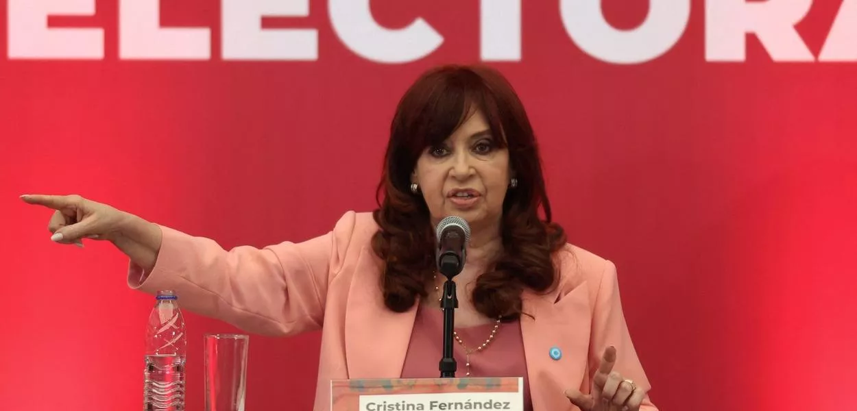 Cristina Kirchner na Cidade do México
 3/8/2024   REUTERS/Luis Cortes