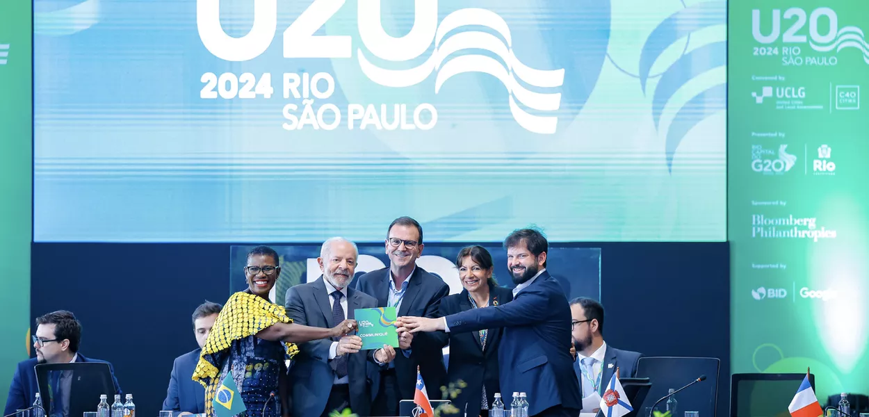 17.11.2024 - Sessão de abertura do Urban 20, iniciativa do Grupo C40 de Grandes Cidades, Rio de Janeiro-RJ. Presidente Lula e Gabriel Boric, do Chile, estiveram lado a lado