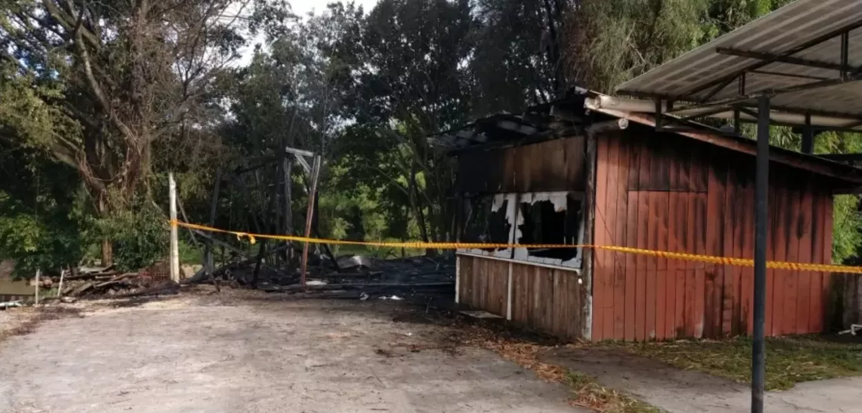 Ex-mulher de Tiu França foi vista ateando fogo na casa do terrorista e no próprio corpo