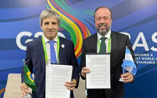 Luis Caputo e Alexandre Silveira