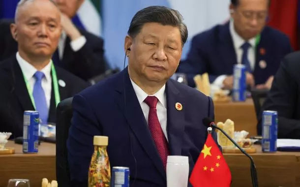 “No momento, o mundo está longe de ser um lugar tranquilo", diz Xi Jinping