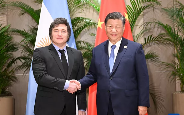 Xi Jinping reúne-se com presidente da Argentina