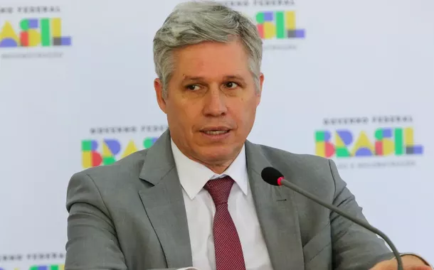 "Inadmissível", diz ministro sobre ação da PRF que baleou jovem na cabeça