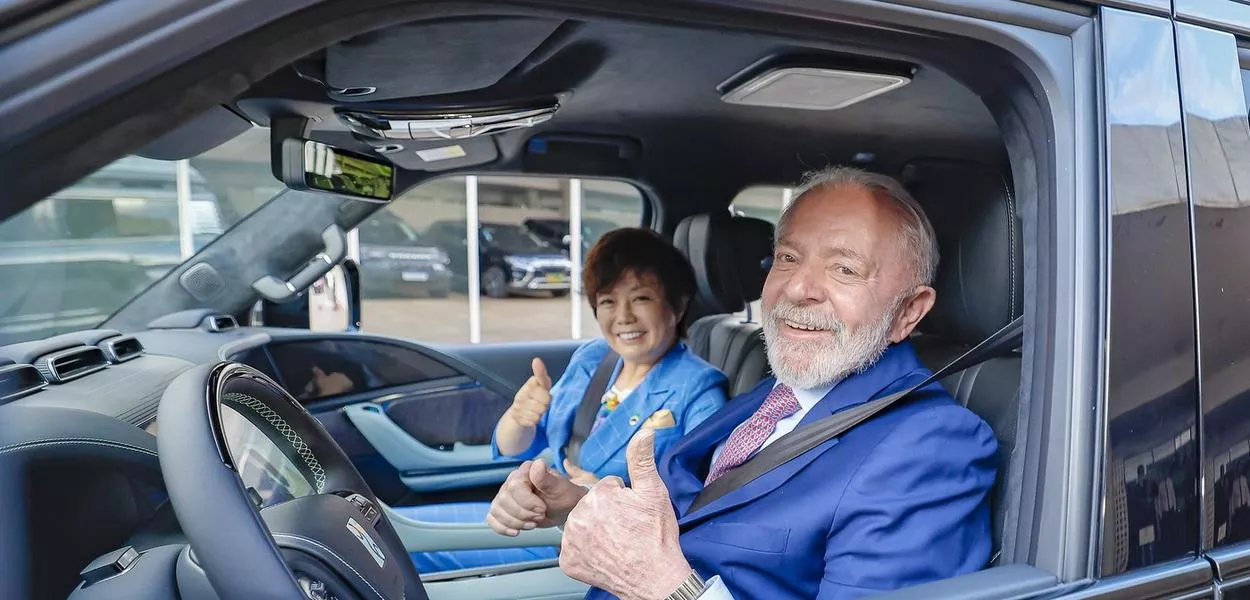Stella Li e Lula