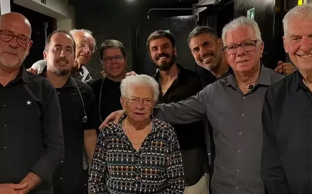 Casal bolsonarista reclama de manifestações políticas em show do MPB4 e deixa plateia sob vaias