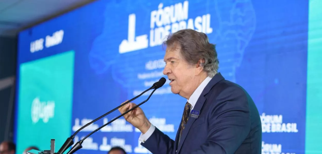 Presidente do Conselho da Light e ex-ministro das Comunicações, Hélio Costa