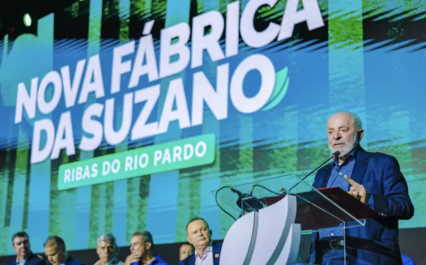 Lula: "Diretora-geral do FMI deve saber de tudo, menos de economia"