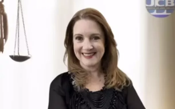 Eluciana Íris Almeida Cardoso
