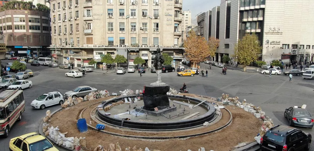 Vista de drone da Praça Yusuf al-Azma em Damasco
 11/12/2024   