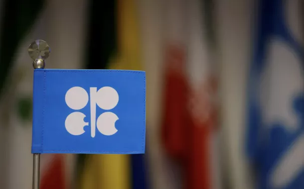 OPEP mantém previsões de crescimento da demanda global de petróleo para 2025 e 2026