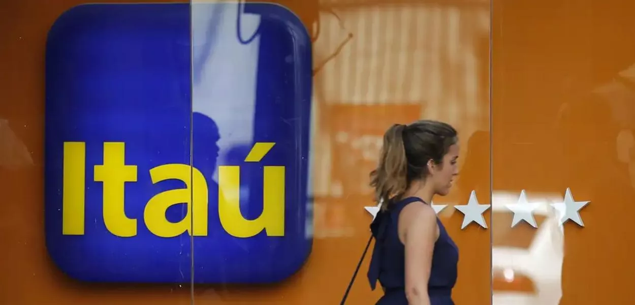 Itaú fecha acordo de R$ 130 milhões após demissões em regime de home office