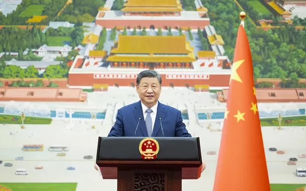 Xi Jinping aceita credenciais de novos embaixadores estrangeiros (atualizado)