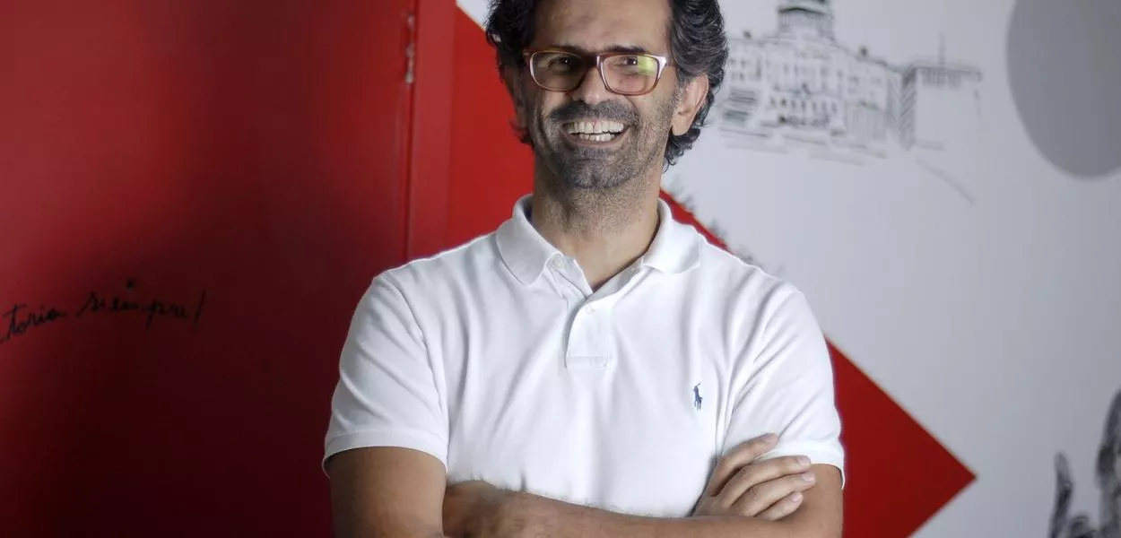 "Os Estados Unidos e Israel não podem conviver com um Irã poderoso", diz Salem Nasser
