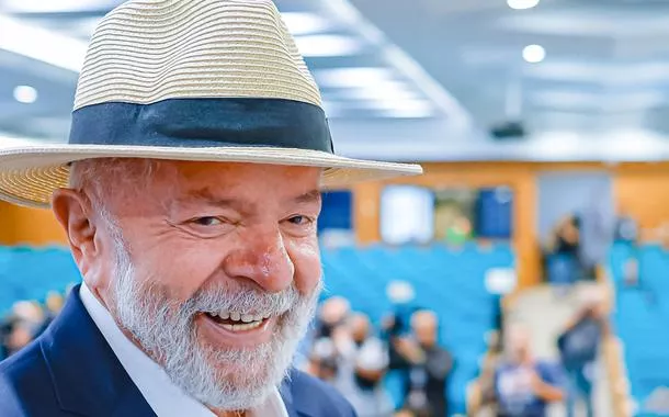 Lula: "quero entregar um Brasil mais alegre no dia 31 de dezembro de 2026"