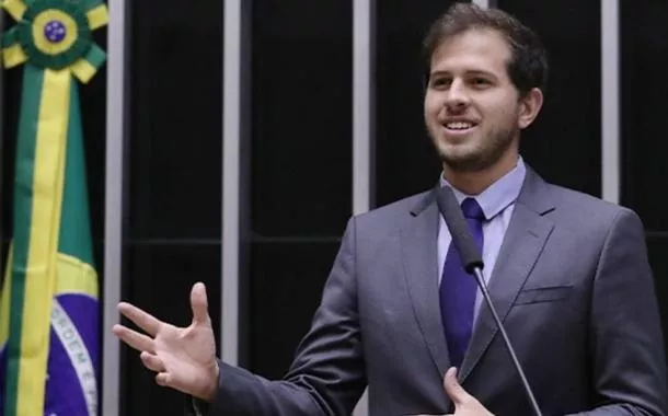 Líder do PSB vai ao STF pedir anulação da votação da PEC da Blindagem