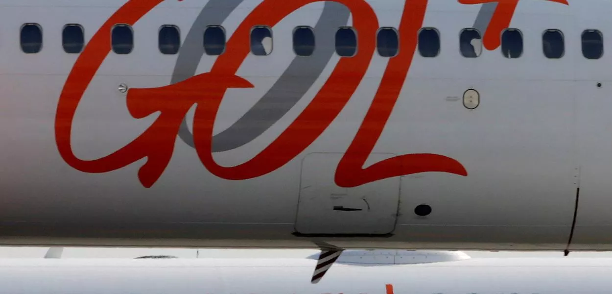 Logo da Gol em avião da empresa - 09/08/2017