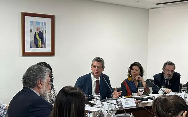 Márcio Macedo, durante a coletiva