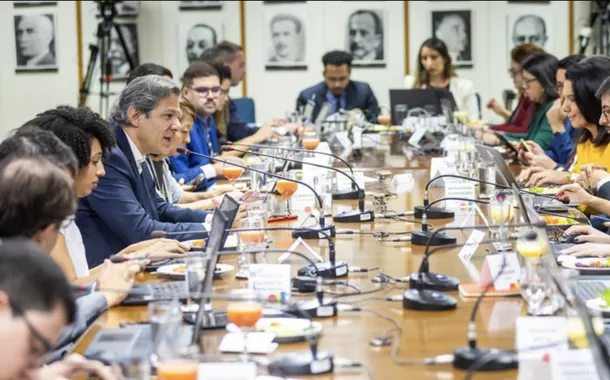 Haddad recebe jornalistas na Fazenda