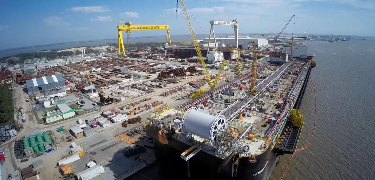 Petrobras vai descomissionar US$ 2,5 bi na Bahia