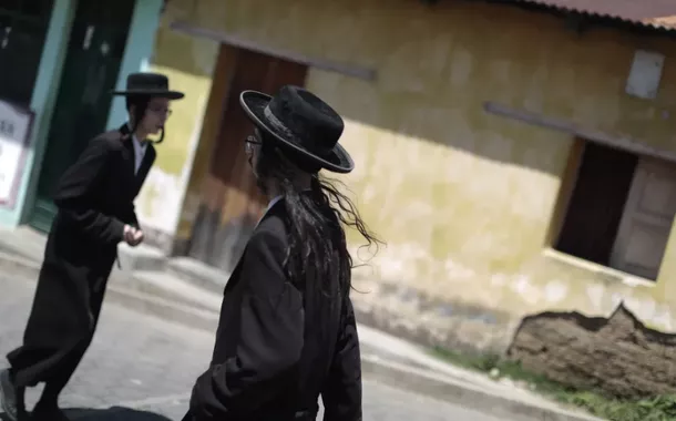 Membros do Lev Tahor em San Juan La Laguna